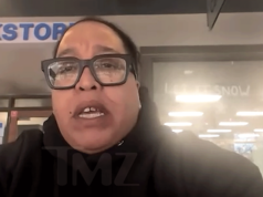 Il manifestante della chiesa anti-ICE non ha rimpianti e si fa beffe della minaccia del Dipartimento di Giustizia