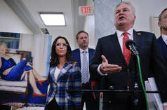 La commissione della Digital camera degli Stati Uniti vota per disprezzare i Clinton nell’indagine Epstein