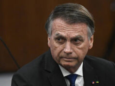 Un fulmine colpisce la manifestazione pro-Bolsonaro in Brasile