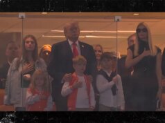 Il presidente Trump ha esultato alla partita di campionato Miami vs Indiana