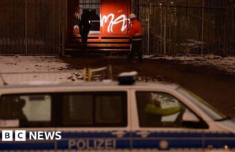 Il gruppo di attivisti cube che c’è stato l’incendio di Berlino che ha tagliato la corrente a migliaia di persone