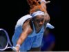 Coco Gauff avanza al secondo turno degli Australian Open nonostante le difficoltà al servizio