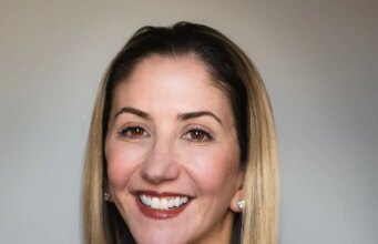 L’ex chief delle vendite di OpenAI si unisce alla società di enterprise capital Acrew: OpenAI le ha insegnato dove le startup possono costruire un “fossato”