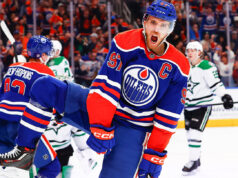 Com’è scendere sul ghiaccio con Connor McDavid