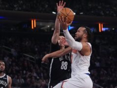 I Knicks schiacciano i Nets, vittoria document di 54 punti in franchigia