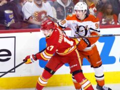 I Flames perdono contro i Geese ai supplementari mentre Sennecke conclude la tripletta