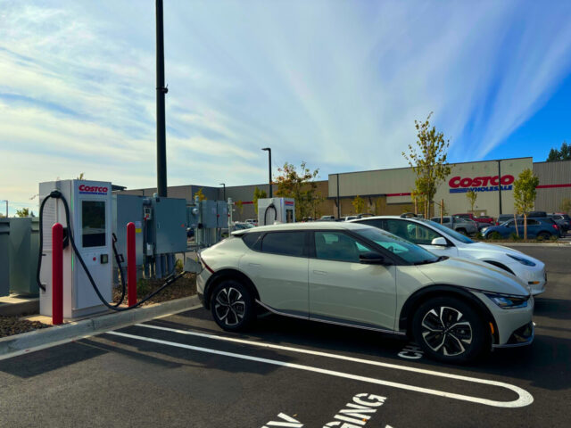Costco-ElectricEra-EV-Fast-Charging-Station-1260x945.jpg