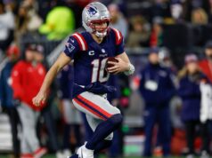 Maye guida i Patriots sui Chargers nel spherical delle wild card
