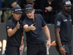 Il trio di stelle aiuta Los Angeles a conquistare un posto nei playoff vincendo su New York