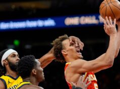 McCollum segna 23 punti e gli Hawks cavalcano un parziale di 17-0 nel secondo tempo per battere i Pacers