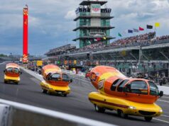 La gara della Wienermobile di Oscar Mayer torna alla 500 Miglia di Indianapolis