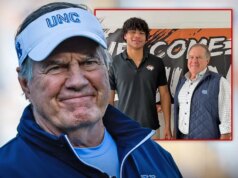 Invoice Belichick sorride alla recluta dopo l’affronto nella Corridor of Fame