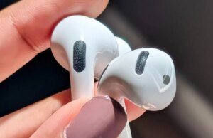 Fatti un favore e pulisci subito gli auricolari (prima che si verifichi questo problema comune)