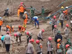 Villaggi sepolti, decine intrappolati: 34 morti nelle frane in Indonesia; colpa della deforestazione