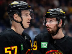 Veterani dei Canucks pronti a rispondere dopo la chiamata dell’allenatore: “Dipende da tutti noi”