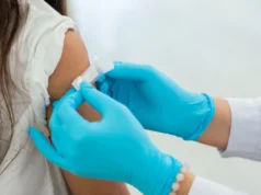 L’American Academy of Pediatrics rilascia raccomandazioni sui vaccini che differiscono dalle linee guida del CDC