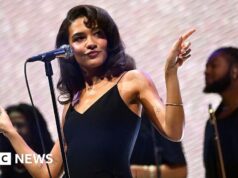 Olivia Dean è pronta advert “illuminare” il palco dei Mobo Awards