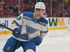 Utilizzato in media 20 minuti per tre partite finali: Logan Mailloux trova ses repères a St. Louis