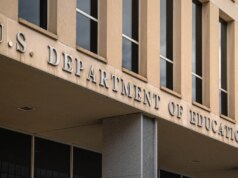 I mutuatari di prestiti studenteschi inadempienti potrebbero vedere i salari pignorati nel 2026