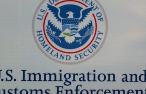 L’uomo arrestato dall’ICE a Minneapolis muore mentre period in custodia dell’agenzia federale