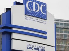 Il gruppo pediatrico rilascia raccomandazioni sui vaccini e rompe con il CDC