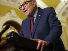 I democratici al Senato rilasciano richieste mentre il tempo stringe verso lo shutdown parziale del governo