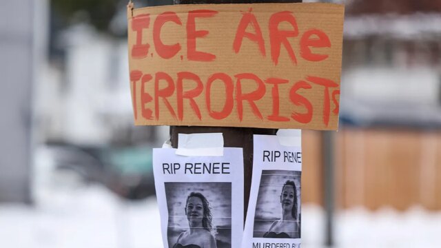 ice-minneapolis-sign-renee-nicole-good.jpg