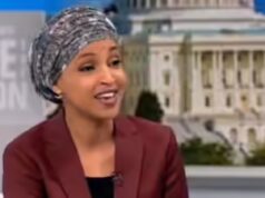 Ilhan Omar chiede perché l’agente dell’ICE Jonathan Ross period davanti all’auto in movimento di Renee Good a Minneapolis