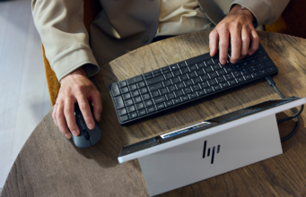 CES 2026: la nuova EliteBoard G1a di HP è una tastiera con un potente pc integrato