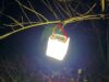 Questa lanterna a energia solare da $ 25 sta già dando i suoi frutti per i miei viaggi in campeggio