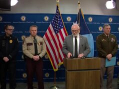 I funzionari della sicurezza del Minnesota chiedono ai manifestanti nello stato di rimanere pacifici