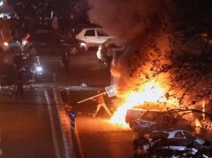 L’Iran accusato di aggressioni sessuali su prigionieri adolescenti, mentre le famiglie incaricate di recuperare i resti dei propri cari