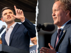 I democratici vedono l’apertura nella corsa chiave al Senato mentre continuano le aspre lotte gut del GOP: “Ultima strategia rimasta”