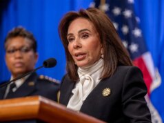 Altri rappresentanti democratici coinvolti nel video di “rifiuto degli ordini illegali” riferiscono di aver ricevuto un’indagine da parte di un procuratore statunitense