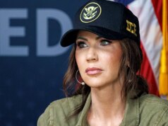 Noem cube che è addolorata per la famiglia dopo la sparatoria legata al CBP a Minneapolis e promette un’indagine approfondita