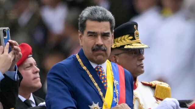maduro-military-parade.jpg