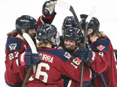 PWHL, i senatori discutono del piano per mantenere la carica a Ottawa