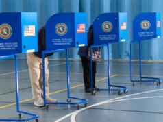 L’acquisizione di dati da parte del DHS sta facendo sì che i cittadini vengano espulsi dalle liste elettorali, afferma un nuovo reclamo