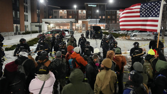 protest-minnesota-hotel-agitators-border-patrol.png