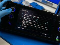 La tua PS4 Slim portatile da sogno è appena stata realizzata nel mondo reale