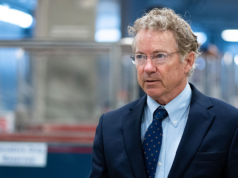 Rand Paul afferma che gli Stati Uniti sono in “guerra attiva” con il Venezuela: “Spero ancora che funzioni per il meglio”