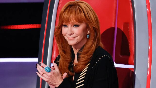 reba-mcentire-the-voice-judge.jpg