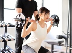 Aggiungi questi 8 esercizi alla tua routine se sviluppare massa muscolare è il tuo obiettivo per il 2026