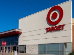 Jasmine Crockett esorta i consumatori a boicottare Goal in modo che i loro “numeri diminuiscano” dopo il ritiro del DEI