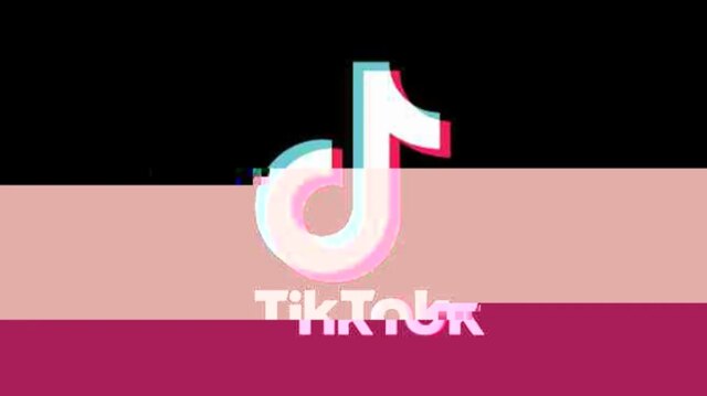 tiktok-glitch1.jpg