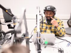 Il podcast carcerario “Ear Hustle” ha contribuito a ottenere la grazia per il suo ospite. Ora guardalo dal vivo a Los Angeles