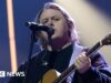 Sting e Lewis Capaldi fanno una sorpresa allo spettacolo di beneficenza