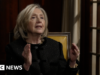 Hillary Clinton accusa l’amministrazione Trump di “insabbiare” i file Epstein in un’intervista alla BBC