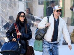 Brad Pitt e Ines de Ramon visti insieme per la prima volta dopo tre mesi al loro arrivo in Grecia