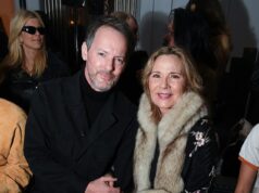 Kim Cattrall, 69 anni, e il marito Russell Thomas, 54 anni, fanno la loro prima apparizione dopo il matrimonio segreto mentre l’amata coppia partecipa allo spettacolo LFW di Conner Ives